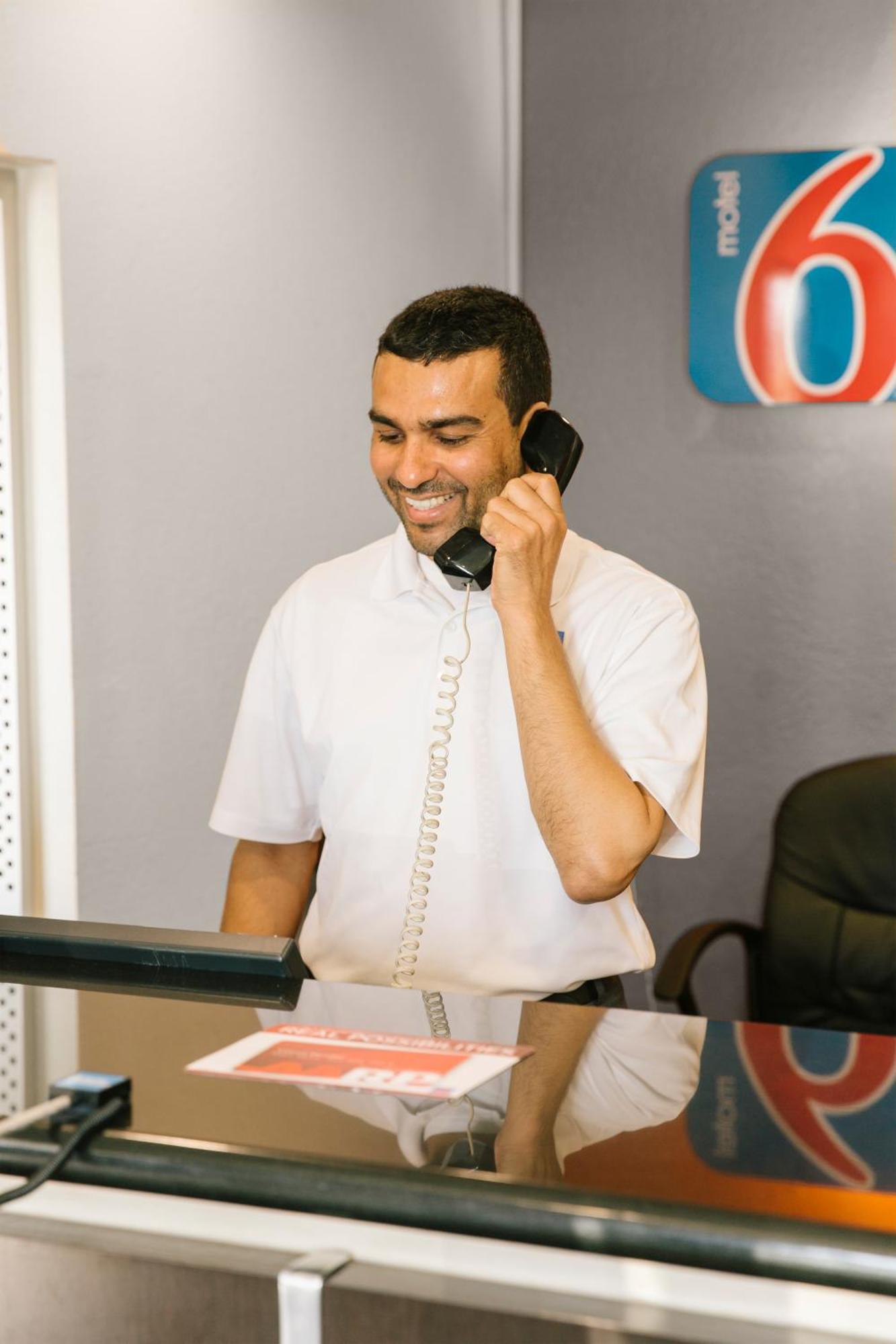 Motel 6-Mission, Tx Eksteriør bilde